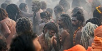 В Индии толпа индусов-радикалов избила двух христиан