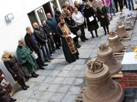 В Мадриде освящены колокола для храма во имя святой Марии Магдалины
