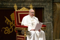Папа Римский назначил аудиенцию Арсению Яценюку