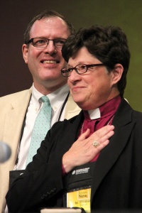Лютеранскую церковь США впервые возглавила женщина-епископ