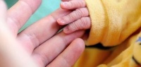 Британские власти принудительно изъяли ребёнка из утробы матери