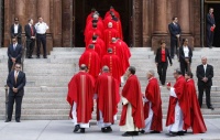 Французские епископы изменили текст молитвы «Отче наш»