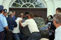 Захватчики храмов воюют против Церкви Христовой, – священник из Киева