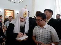 В Пекине состоялась встреча Святейшего Патриарха Кирилла с православными верующими