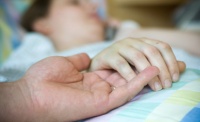 Бельгия может стать первой страной в мире, узаконившей детскую эвтаназию