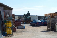 В Болгарии памятник русскому царю-освободителю демонтировали и вывезли в глухую деревню