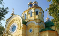 Раскольники захватили три храма на Украине