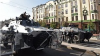 В Белграде, несмотря на многотысячные протесты, провели гей-парад