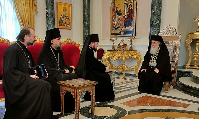 Патриарх Иерусалимский Феофил III встретился с иерархом Русской Православной Церкви