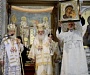 Предстоятели Русской и Элладской Православных Церквей совершили Литургию в храме великомученика Пантелеимона в Афинах