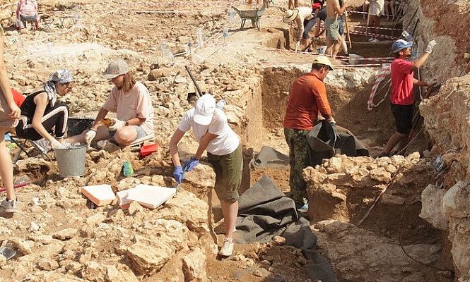 «Волонтёры наследия 2021» станут частью археологической экспедиции рядом с Херсонесом Таврическим