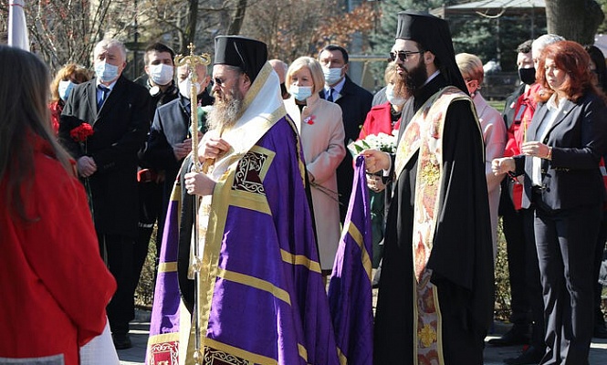 Настоятель подворья Русской Церкви в Софии принял участие в поминовении участников освобождения Болгарии от османского ига