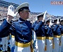 Фраза «Да поможет мне Бог» стала необязательной в клятве будущих военных летчиков США