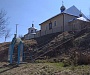 На Украине местные власти помогают раскольникам захватывать храмы УПЦ и преследовать священников
