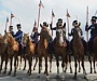Отряд российских казаков, отмечающих 200-летие войны 1812 года походом на Париж, сделал первую остановку во Франции 