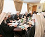 Синод Украинской Православной Церкви принял обращение к президенту Украины.