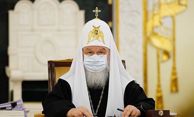 Святейший Патриарх Кирилл: Мы ни в коем случае не подвергаем сомнению целительную силу Святых Христовых Таин!