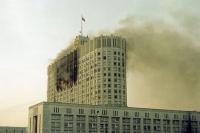 В Москве на месте трагических событий 1993 г. совершены панихиды