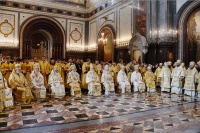 Предстоятели и иерархи Поместных Православных Церквей совершили Литургию в Храме Христа Спасителя