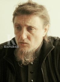 Из Казахстана в Россию хотят депортировать православного священника