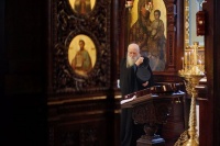 Киево-Печерская Лавра молится о упокоении усопших и примирении враждующих