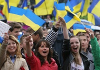 Более всего украинцы доверяют сегодня Церкви и СМИ – опрос