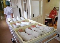 Рождаемость в России выросла впервые за долгое время, но только благодаря мигрантам, - эксперт
