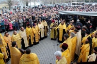 Тысячи людей молились в Севастополе перед иконой «Умягчение злых сердец»