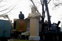 Православный фонд хочет выкупить памятник Кутузову, снесенный на Украине, и установить его в Саратове