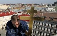 На купол церкви в Главном штабе Эрмитажа возвращен крест