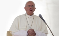 Папа Римский: Система католической морали может рухнуть
