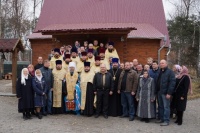 В зону боевых действий на востоке Украины отправилась группа священников Киевской епархии.