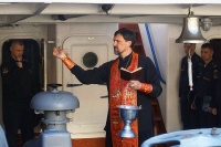 Священник благословил экипаж боевого корабля ЧФ перед выходом в море