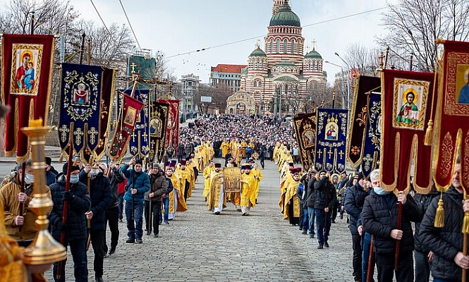 В день Торжества Православия в епархиях Украинской Православной Церкви прошли крестные ходы