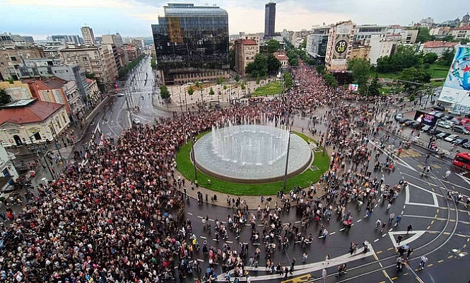 Белград: Крестный ход на праздник Вознесения Господня собрал более 100 тысяч человек