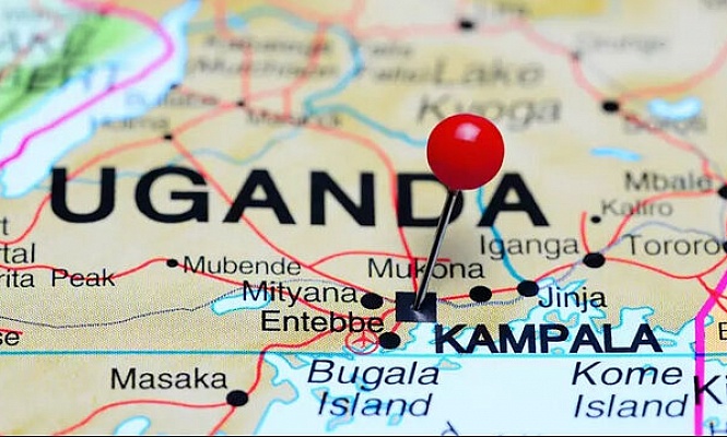 Уганда: притворившись прихожанином исламист прыснул пастору в лицо кислотой, тот почти ослеп