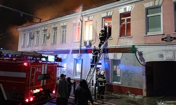 Церковь оказывает помощь пострадавшим при пожаре в многоквартирном доме в Ялте