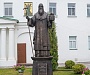 Глава Нижегородской митрополии освятил памятник святителю Алексию Московскому в Благовещенском монастыре Нижнего Новгорода
