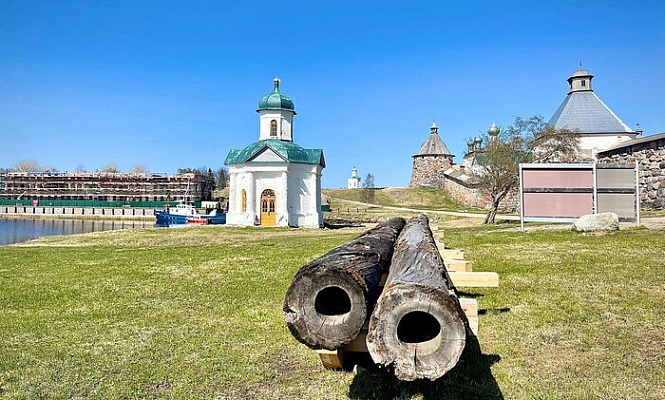 В Соловецком монастыре показали деревянный водопровод