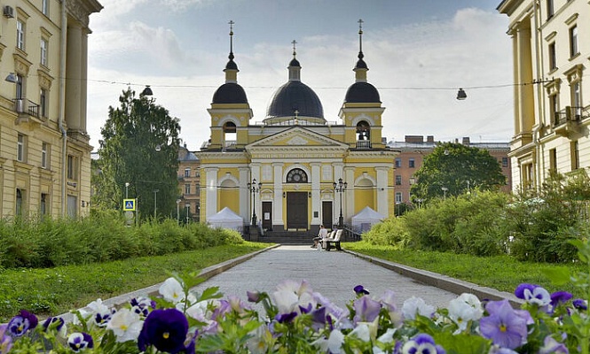 В центре Санкт-Петербурга воссоздан уничтоженный в XX веке храм