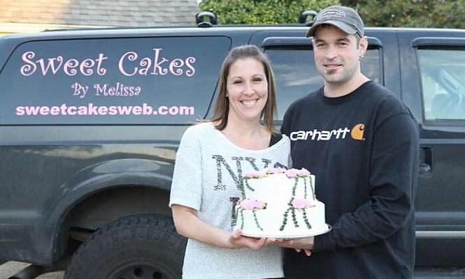 В США суд велит пересмотреть размер штрафа с пекарей, отказавшихся испечь торт лесбийской «паре»