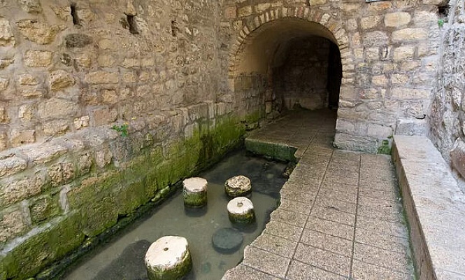 Раскопаны еще 8 ступеней Силоамской купальни, у которой Спаситель исцелил слепорожденного
