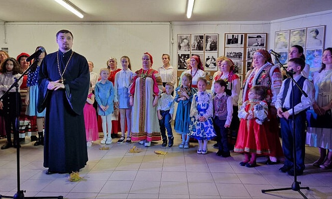 Выставка о Царской семье действует при храме Покрова Пресвятой Богородицы на Люберецких полях