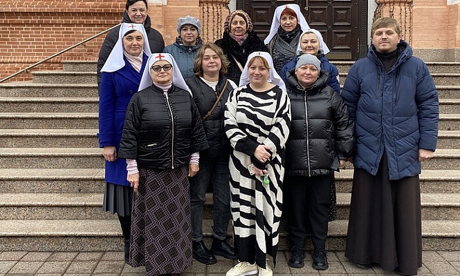 Ассоциация сестричеств милосердия доставила очередной гуманитарный груз в Ростовский военный госпиталь