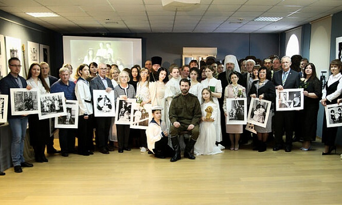 Выставка «Царская семья: любовь и милосердие» открылась в г. Заречном