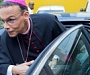 Тысячи католиков требуют отставки немецкого епископа за его страсть к роскоши 