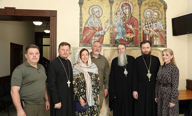 Состоялась встреча епископа Бердянского и Приморского Феодора с Сенатором Запорожской области Дмитрием Рогозиным
