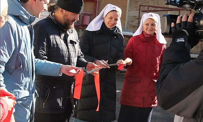 В Екатеринбурге открылся новый церковный центр гуманитарной помощи