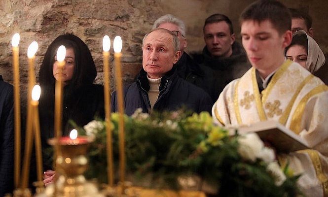 Владимир Путин поздравил православных христиан, всех граждан России, празднующих Рождество Христово