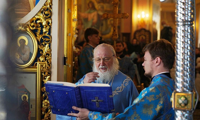 Патриарх Кирилл: Сегодня время мобилизовать наши духовные силы